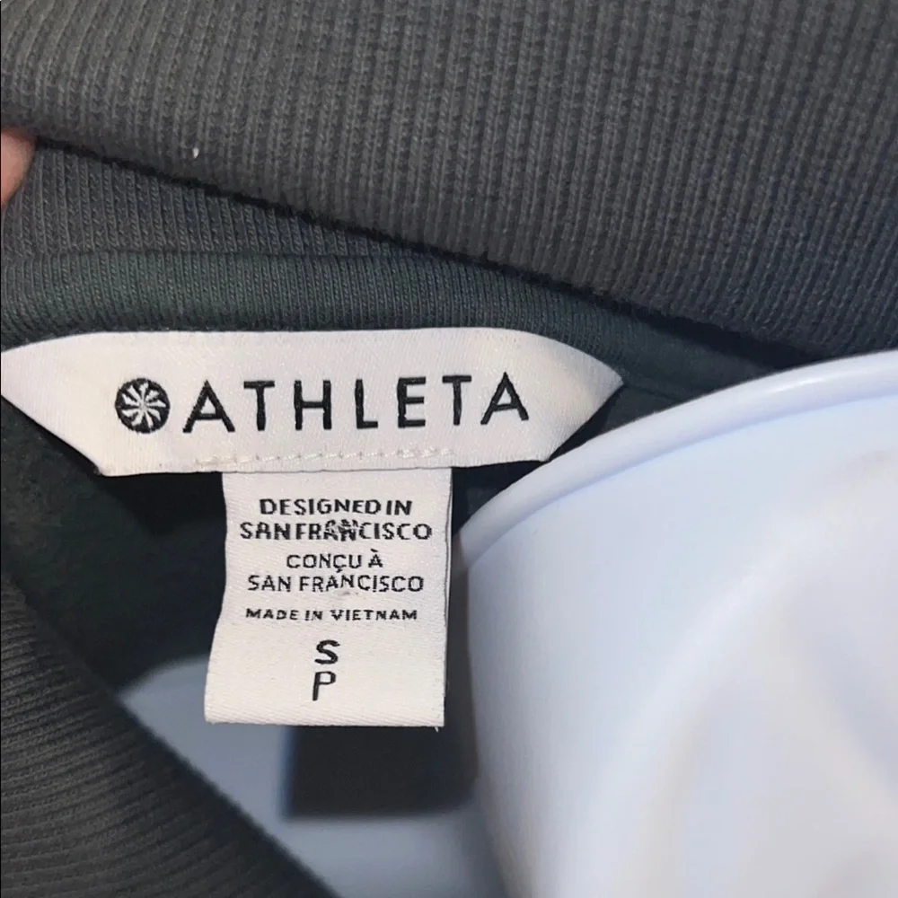 Athleta Gray Utility Jacket with Relaxed Fit and Adjustable Hem